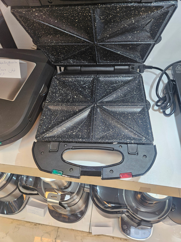 ساندویچ ساز ارشیا مدل SM-8010A