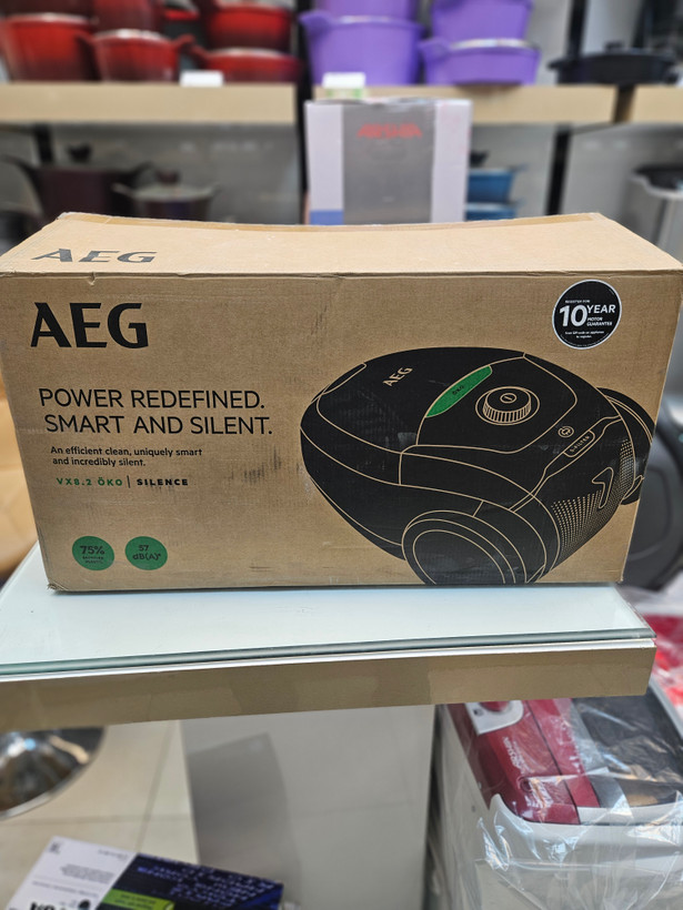 جاروبرقی AEG هوشمند و بیصدا VX82-1-OKO